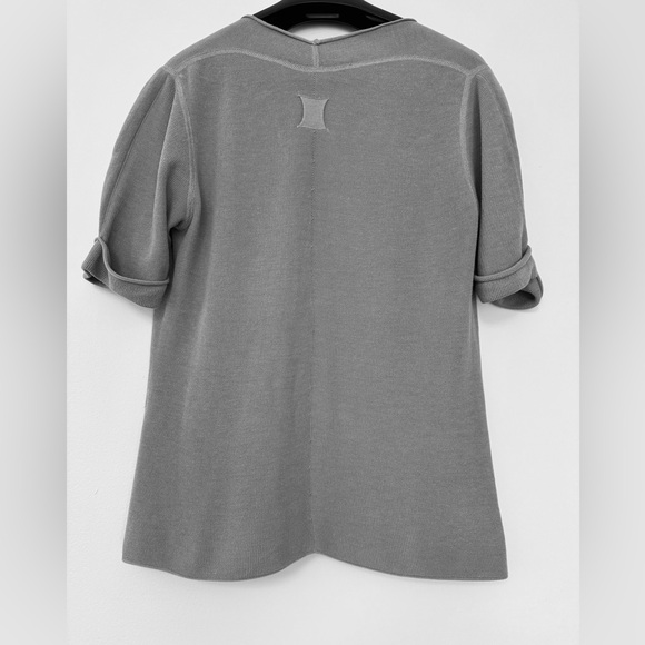 Hannes Roether Knit Top in Platinum Grey. Size S - Picture 4 of 12